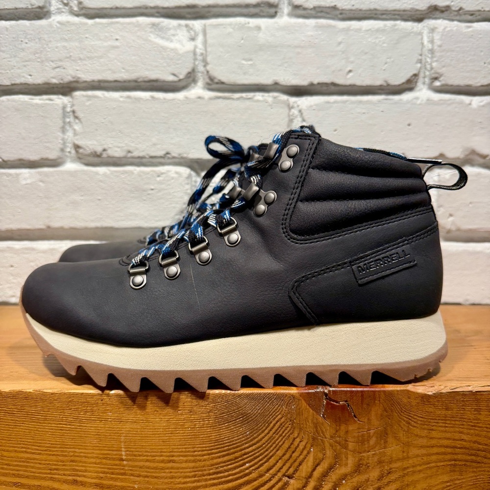 MERRELL WOMAN’S OUTDOOR HIKER SNEAKER BOOT BLUE BLACK LIGHTWEIGHT BRAND NEW NIB - Picture 13 of 16